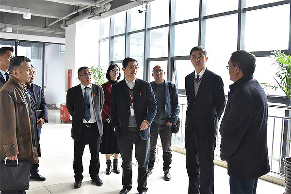 256374718238236612108299124