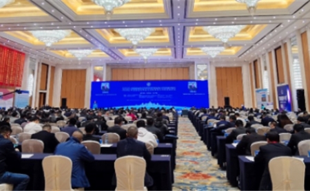 s-450-278-256374720541772612086083432