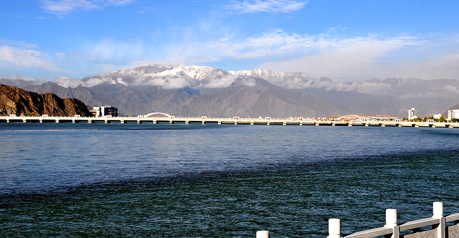 s-924-480-276374735560670703946910891