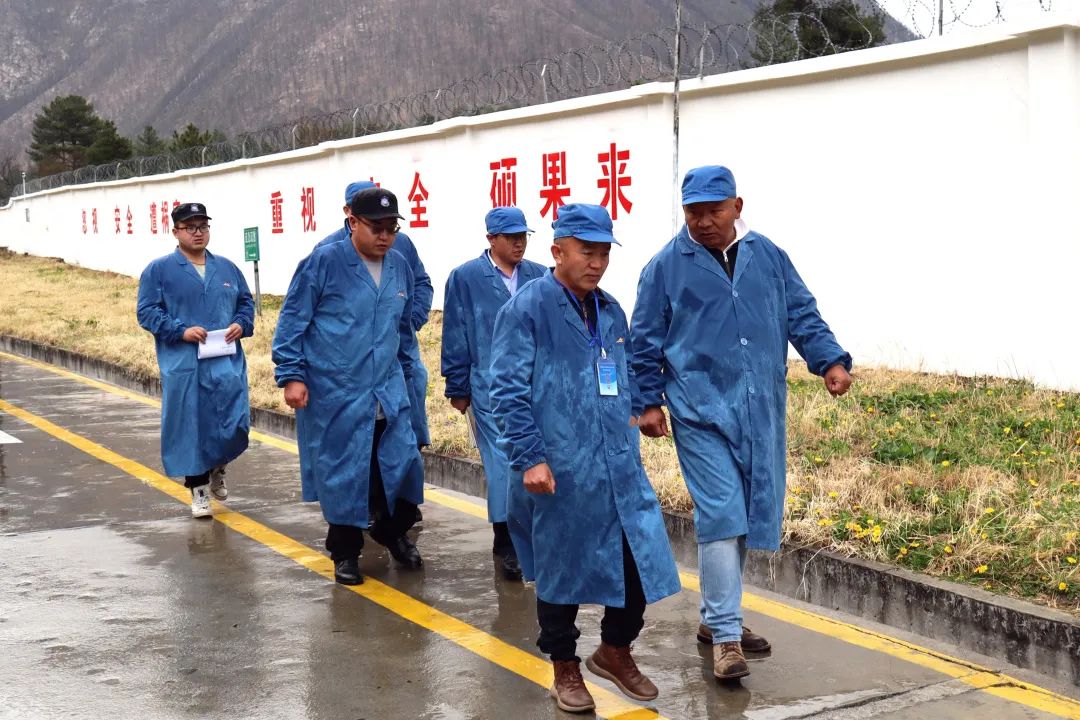 126378532161988060324260877